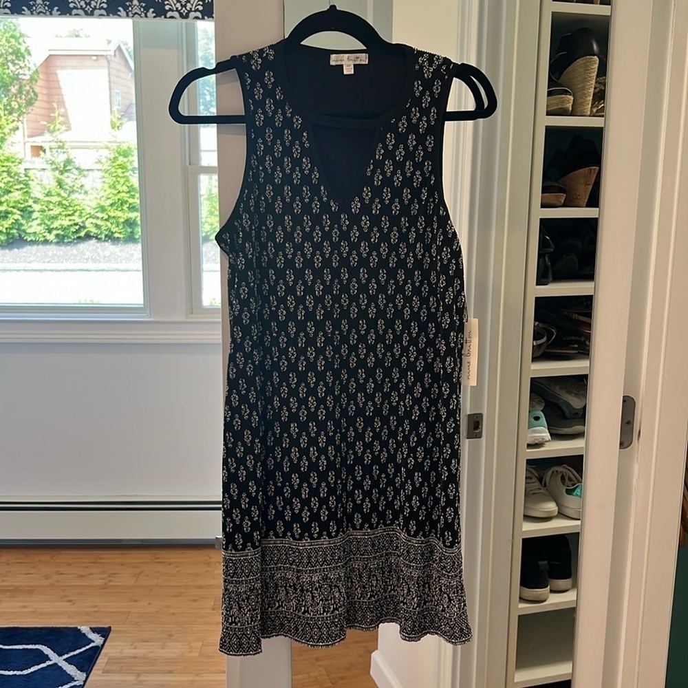 NWT black and white ribbed dress - Picture 1 of 6